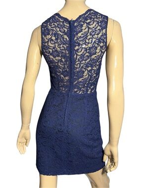 barney's cocktail dresses Barney's New York Women's Dress Black Cocktail Sleeveless Rayon Size 4 Textured